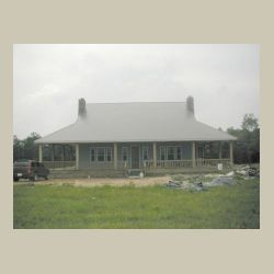 Exterior 201.jpg